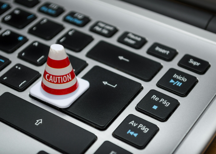 ⛅ 31省区市新增本土确诊70例·31省区市新增确诊17例本土2例