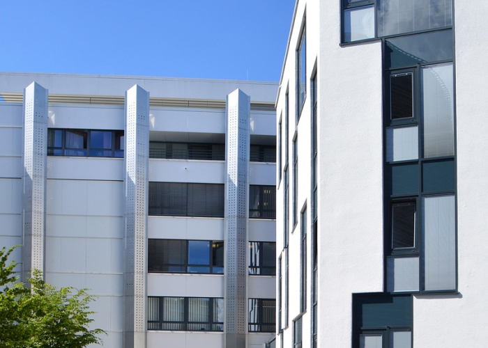 🕗 31省区市新增71例本土确诊 → 31省区市新增本土确诊42例